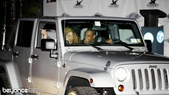 Beyonce i Jay-Z i Jeep Wrangler Unlimited