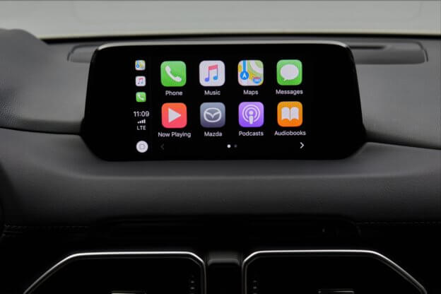 Mazda wprowadza integrację z Apple CarPlay i Android Auto