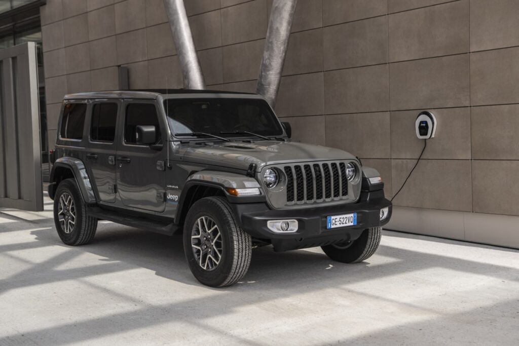 Jeep Wrangler plug-in hybrid 2022